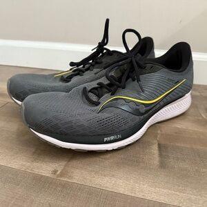 Saucony Guide 14 Sneaker Running Shoe Men 14 Coal Vizigold Dark Gray Walking